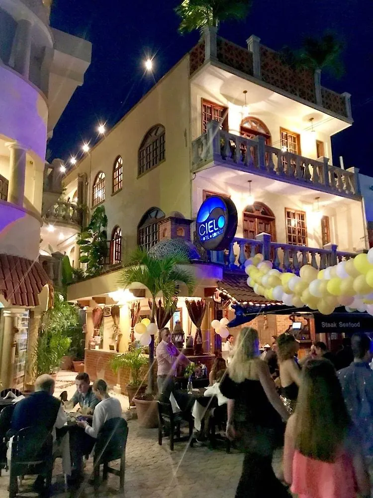Hotel Cielo Playa del Carmen